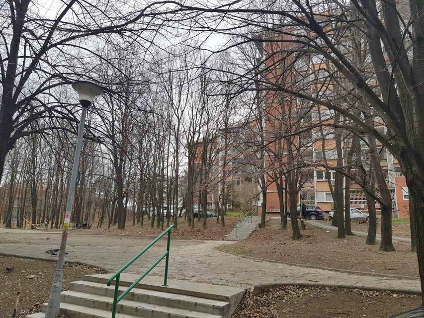 Braće Srnić 9, Beograd - 14