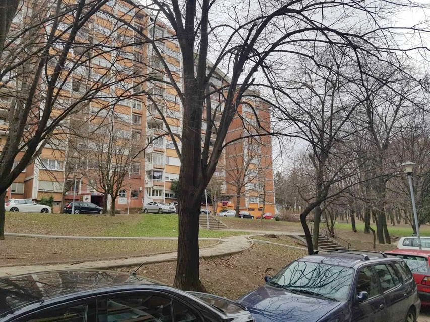 Braće Srnić 9, Beograd - 15