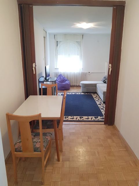 Braće Srnić 9, Beograd - 3