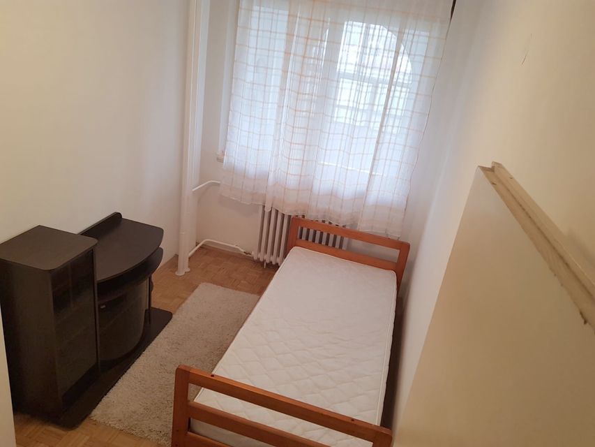 Braće Srnić 9, Beograd - 6