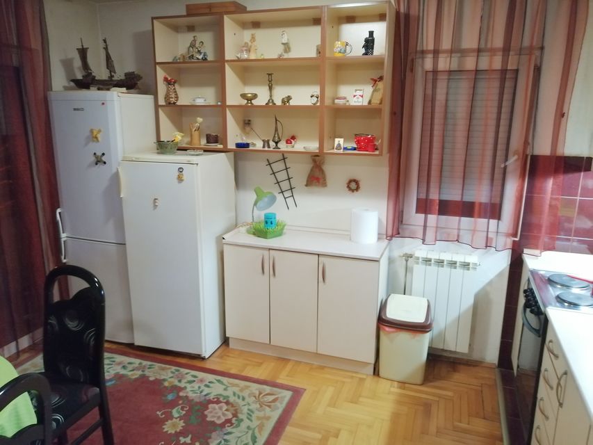 Vojvode Vlahovića 25C, Beograd - 11