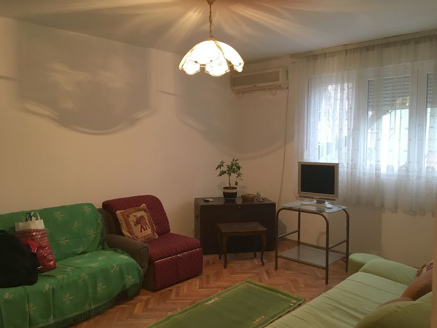 Patrisa Lumumbe 13, Beograd