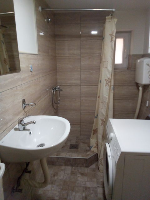 Visokog Stevana 8, Niš - 3