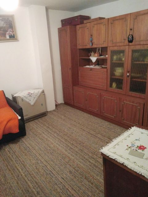 Vojni put 1. 258, Beograd - 12