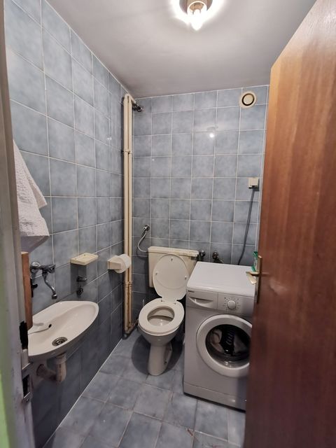 Prvoslava Stojanovića 2, Kragujevac - 10