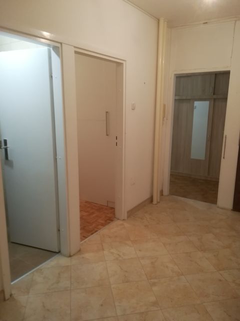 Ustanička 222, Beograd - 11