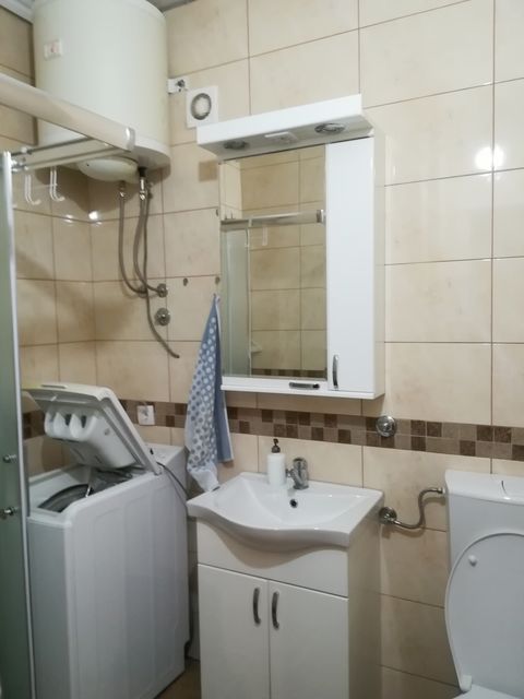 Ustanička 222, Beograd - 12