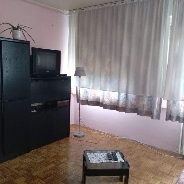 Mirijevski venac 22, Beograd