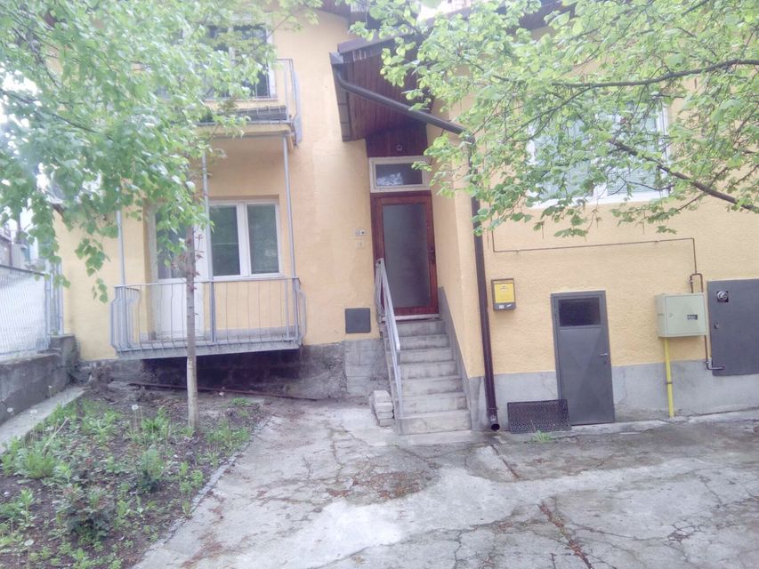 Jug Bogdanova 7, Užice - 3