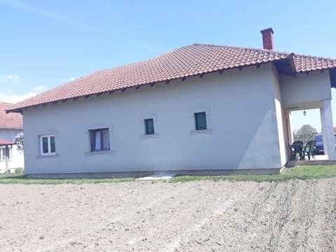 Hilandarska 1, Novo Selo