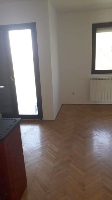 Zelenčeva 8a, Velika Moštanica - 10