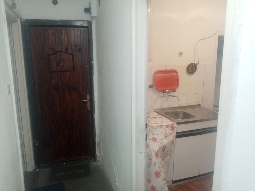 Maksima Gorkog 28, Beograd - 4