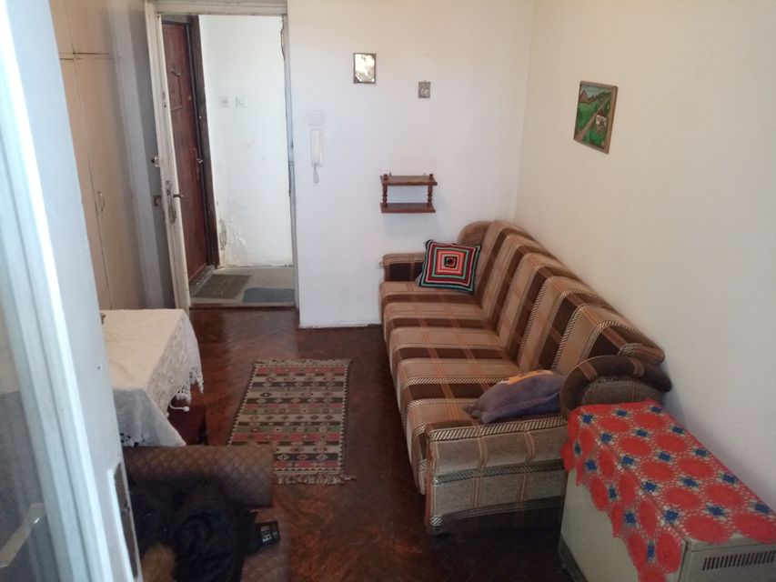 Maksima Gorkog 28, Beograd - 5