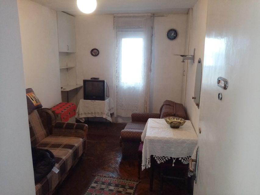 Maksima Gorkog 28, Beograd