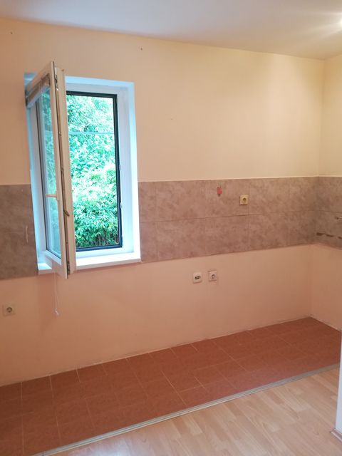 Svetopreobraženska 14, Niš - 11