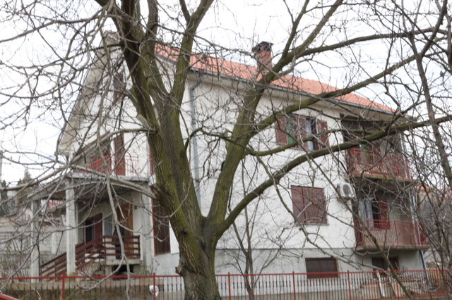 Velebitska 8, Beograd - 2