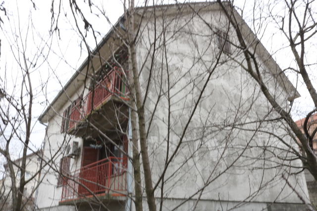 Velebitska 8, Beograd - 3