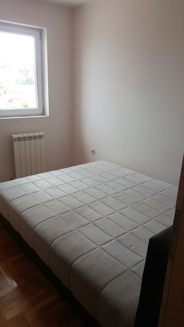 Ugrinovački put 13. deo 4, Beograd - 5