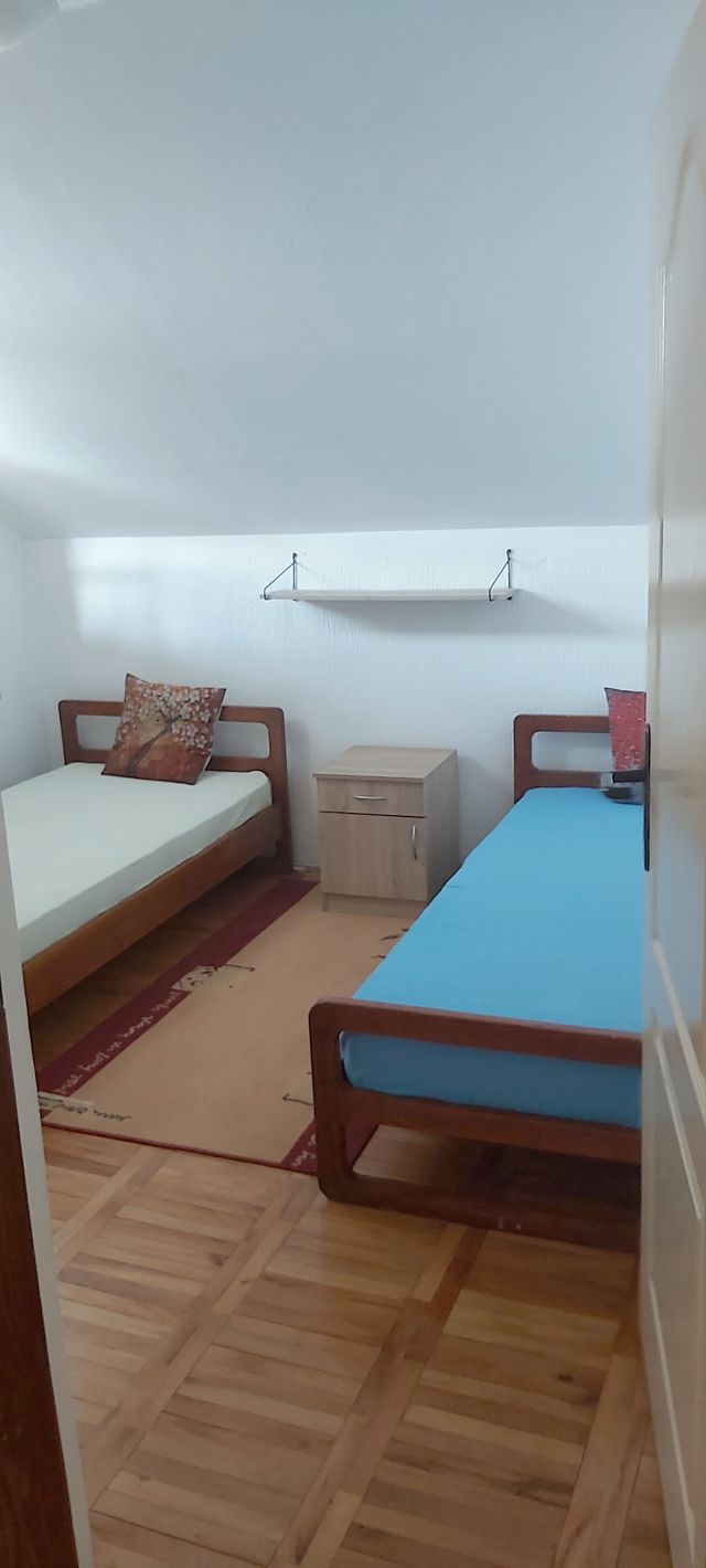 Krajiška 81G, Beograd - 2