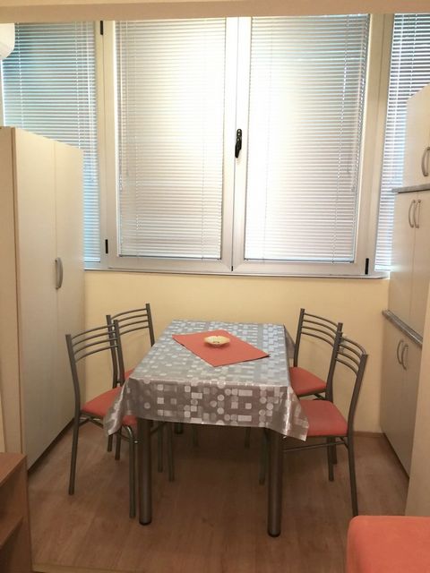 Koste Abraševića 2, Beograd - 10