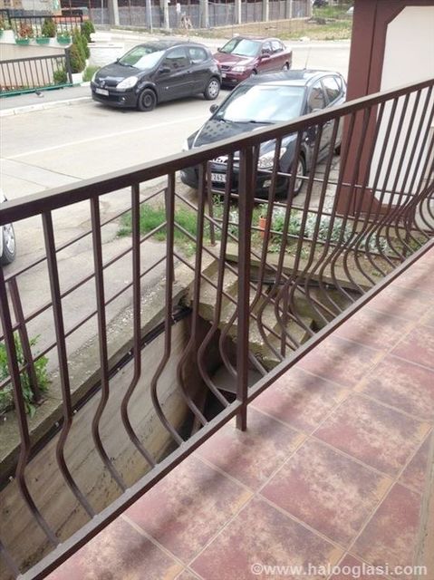 Vojvode Vlahovića 35E, Beograd - 17