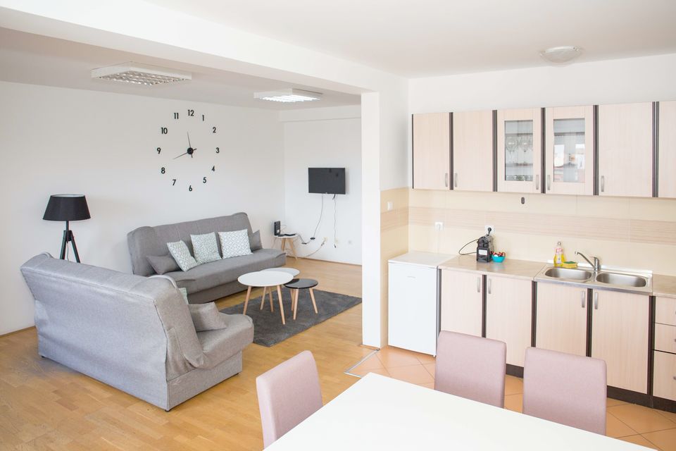 Doža Đerđa 1, Novi Sad - 1