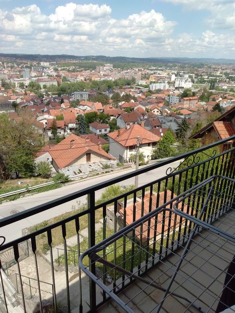 Poparski put 15, Valjevo - 11