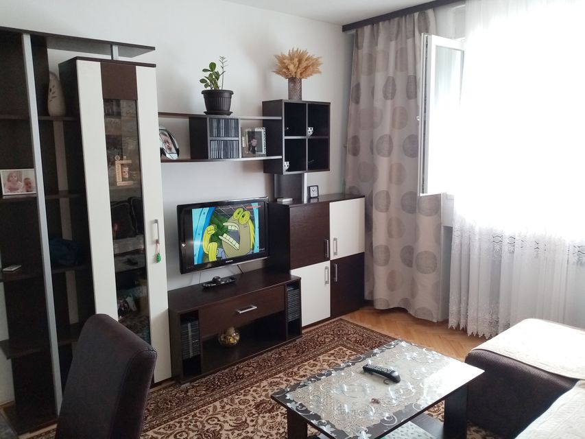 Dejana Smiljkovića 111, Beograd - 6