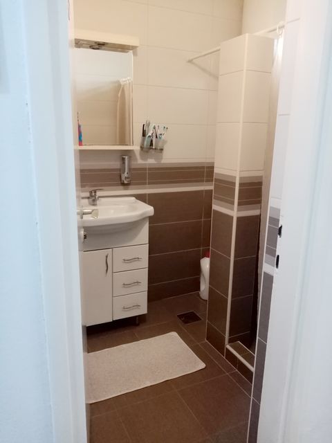 Dejana Smiljkovića 111, Beograd - 16