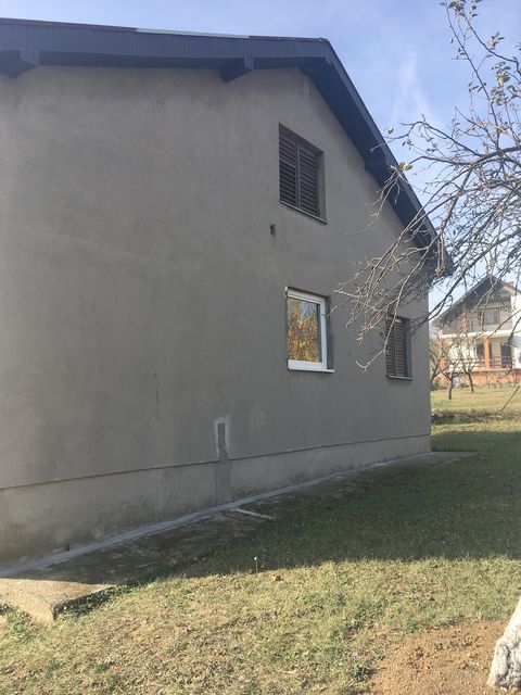 Dese Marković 38, Popović - 2