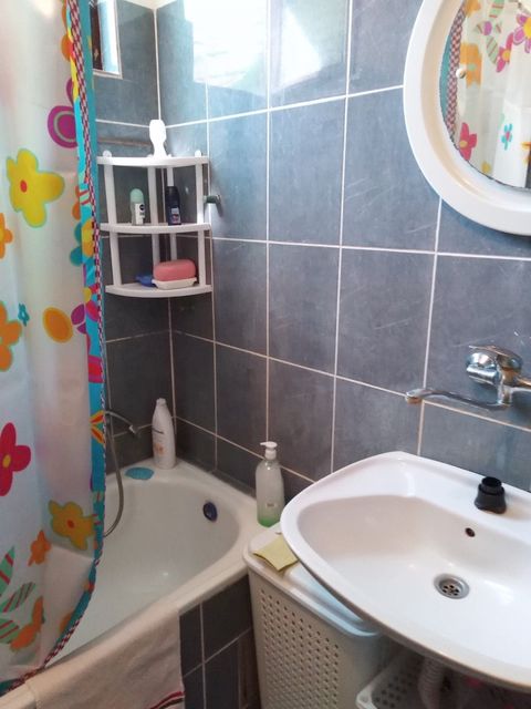 JNA 28, Feketić - 10