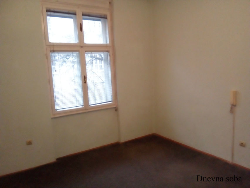 Hilandarska 13, Beograd - 2