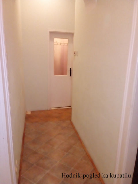 Hilandarska 13, Beograd - 8