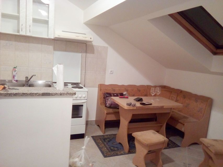 Majšanski put 6, Subotica - 2