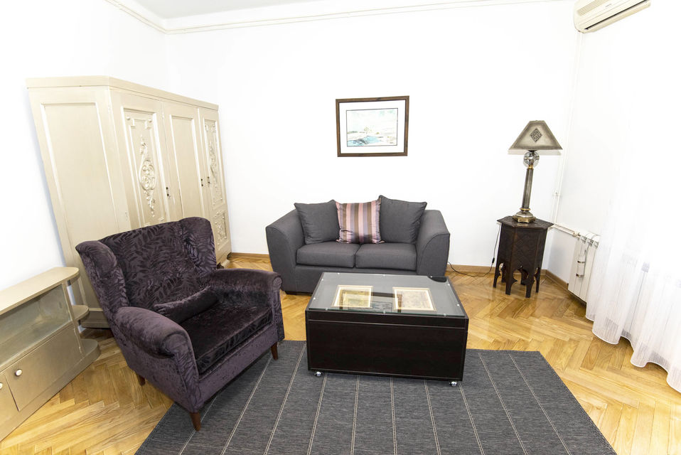 Dalmatinska 121, Beograd - 3