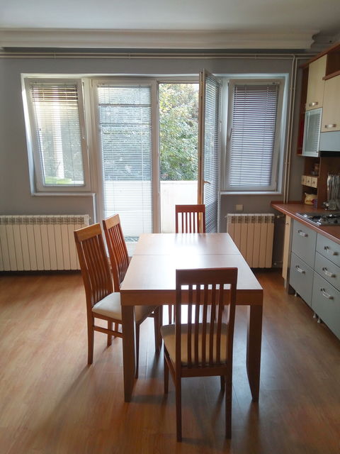 Strahinjića Bana 55, Beograd - 3