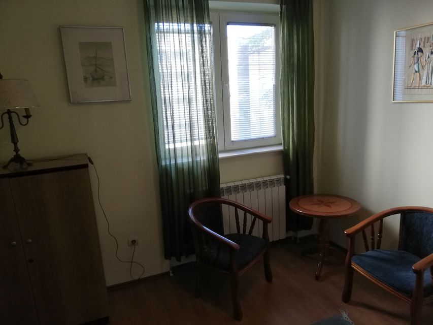 Strahinjića Bana 55, Beograd - 15