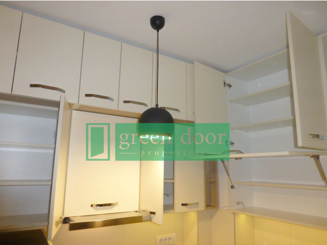 Rada Neimara 19, Beograd - 7