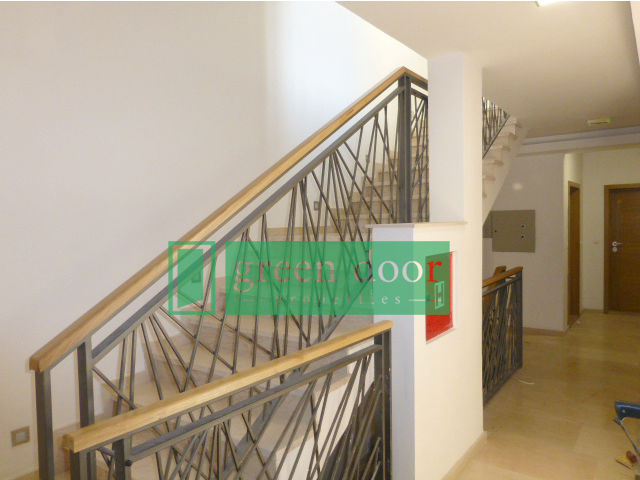 Rada Neimara 19, Beograd - 12