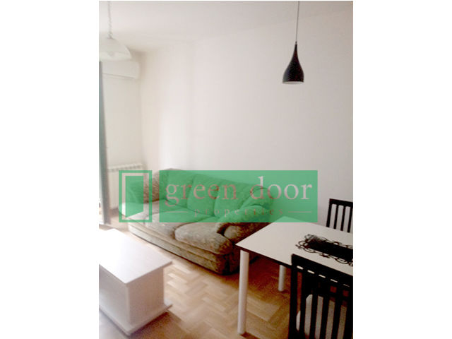 Rada Neimara 19, Beograd - 3