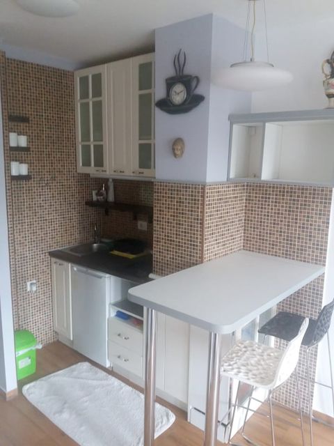 Kraljevačka 82, Beograd - 11