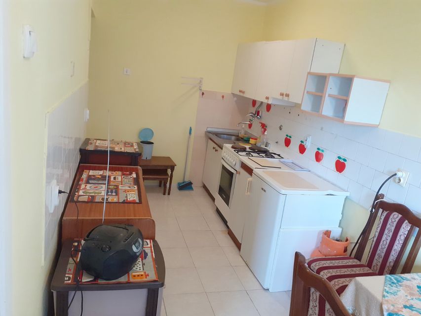 Šesnaestog oktobra 21, Beograd - 6