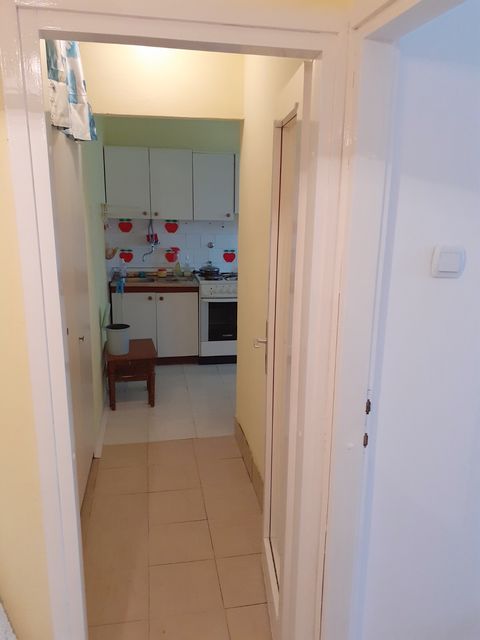 Šesnaestog oktobra 21, Beograd - 4