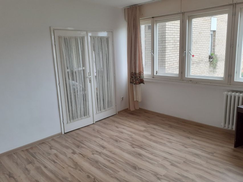 Šesnaestog oktobra 21, Beograd - 11