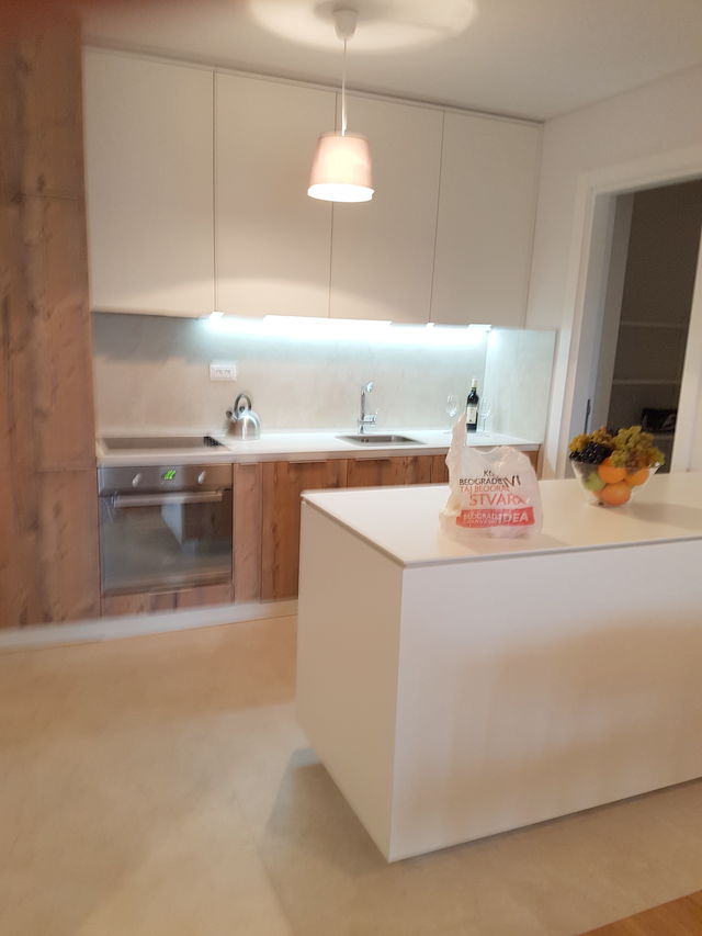 Jurija Gagarina 30b, Beograd