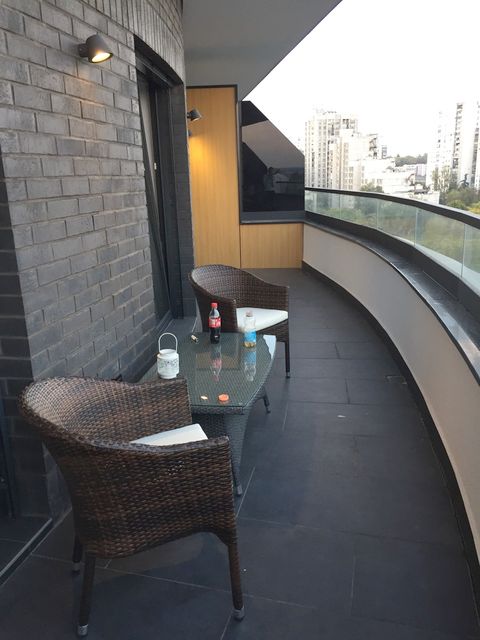 Jurija Gagarina 30b, Beograd - 4