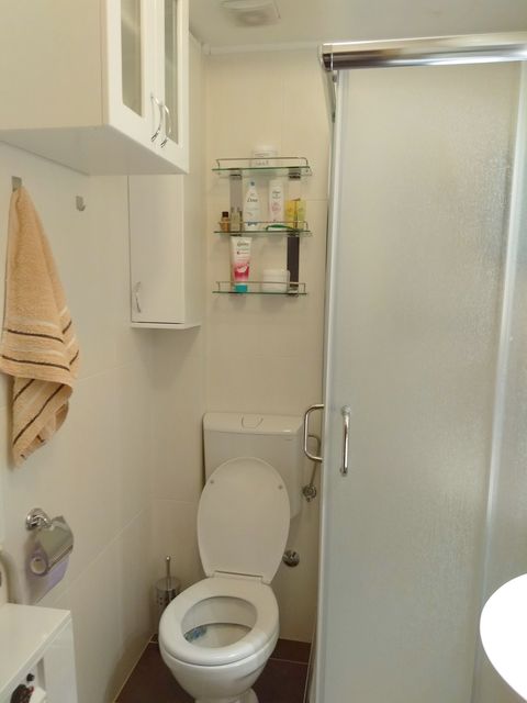 Slanački Put 119D, Beograd - 8