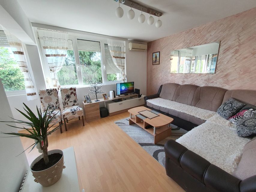 Knićaninova 24, Čačak - 3