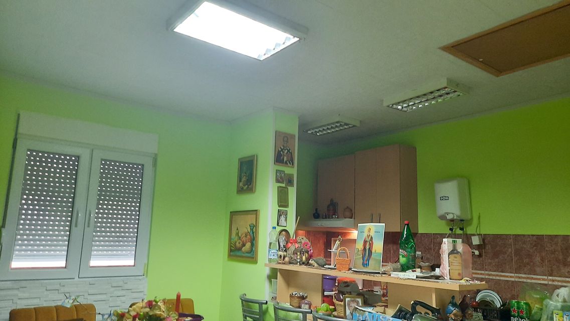 Svetozara Miletića 174, Titel - 3