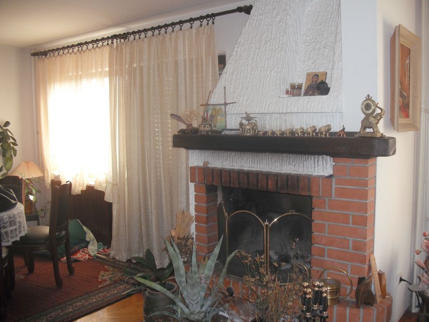 Belog krina 7, Beograd - 5